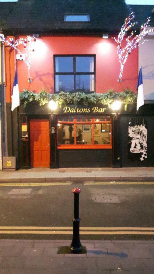 Daltons Bar Apartment Kinsale Luaran gambar